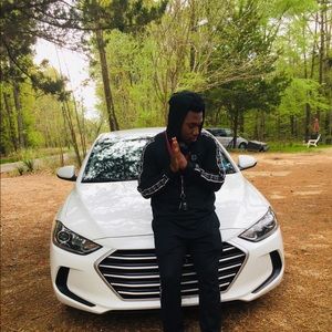 Meet your Posher, Jay